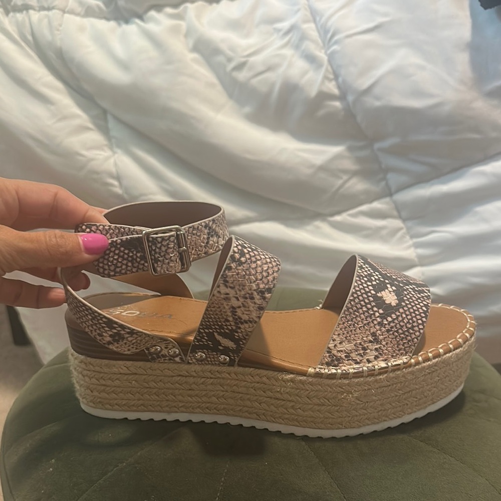 Soda Brown Espadrilles with Platform Sole